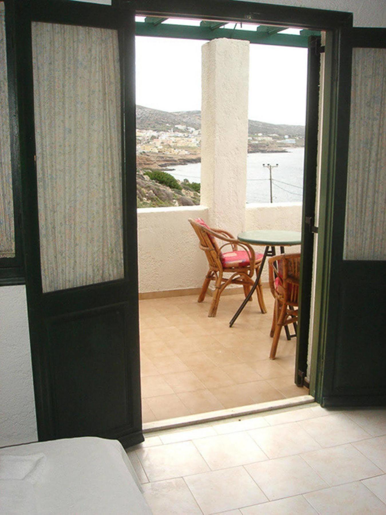 Finiki View Hotel Apartments Екстер'єр фото